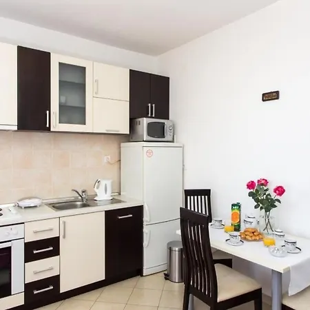 Διαμέρισμα Eulalija- One-bedroom With Terrace And Sea View *